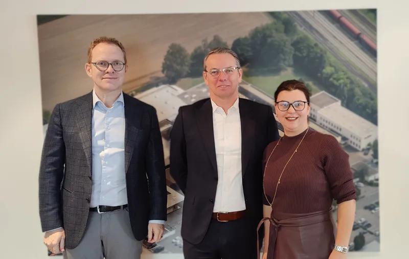 The new CEO (middle) with owners Aura (right) and Ralph Greenwood-Mahlo